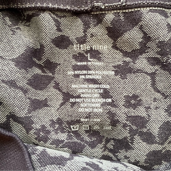 TITLE NINE HIGHT WAIST CROP LEGGINGS - Picture 7 of 7